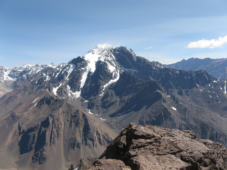 Aconcagua Expeditions, climb Aconcagua with Mallku Expediciones