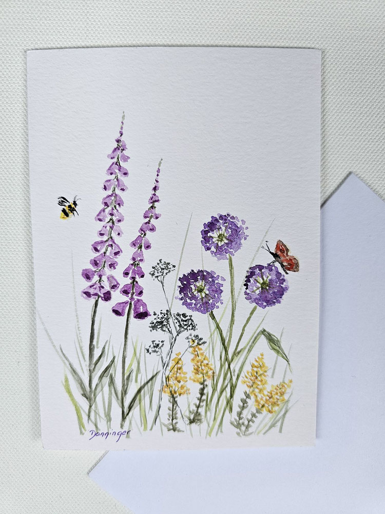 Geburtstagsgrußkarte gemalt Wildblumenwiese mit Schmetterling und Hummel