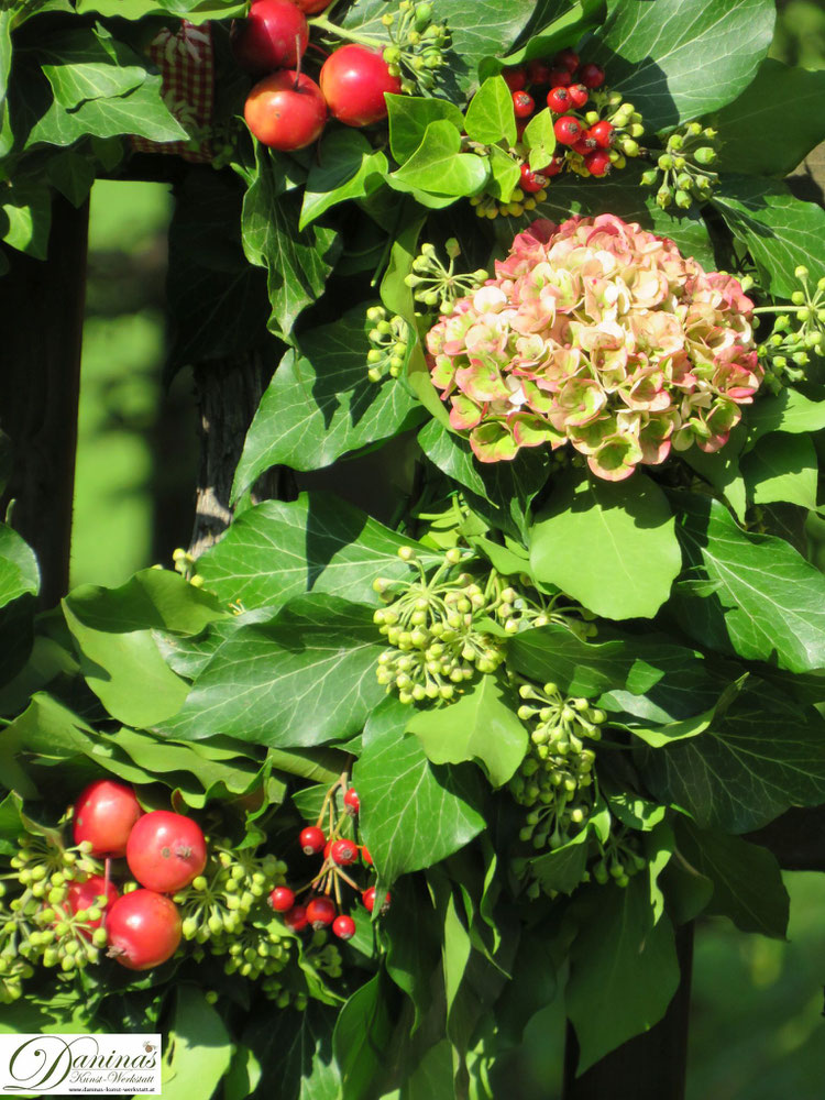 Wunderschöne Herbstdeko aus Naturmaterialien basteln - Schritt für Schritt Anleitung