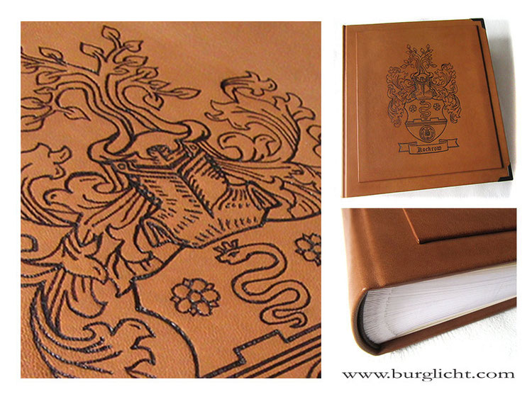 Lederalbum Hardcover, Leder cognacfarben, Branding Familienwappen Heraldik, 100 Seiten weiß mit Pergamin, Buchecken mattschwarz