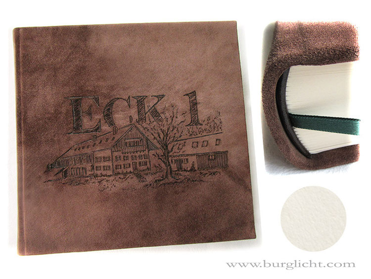 Gästebuch, Format 30cm x 30cm, 360 Seiten Fadenheftung, Hardcover Ledereinband, Leder rau nussbraun, Brandmalerei Schriftzug und Skizze nach Kundenvorlage.