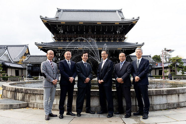 京都観光タクシー 英語通訳　観光ガイド　永田信明