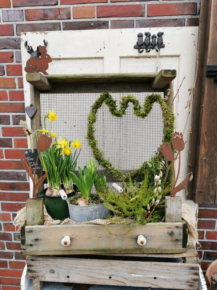 Ostern & Deko für den Frühling Der Kräuterzwerg mit