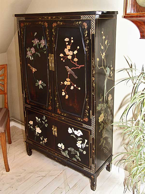 Schränke & Vertikos - AVARD