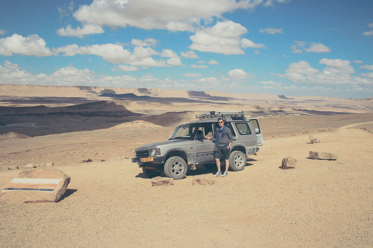 Israel ofpenguinsandelephants of penguins & elephants Jeep tour crater Machtesch Ramon Landrover