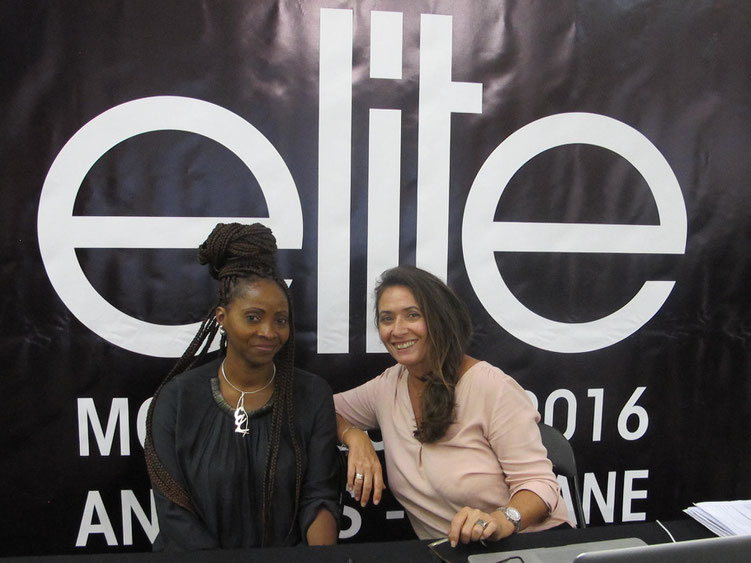 La styliste guadeloupéenne Eliette Lesuperbe et Valérie Parratte, agent organisateur du concours Elite Model Look Antilles-Guyane.