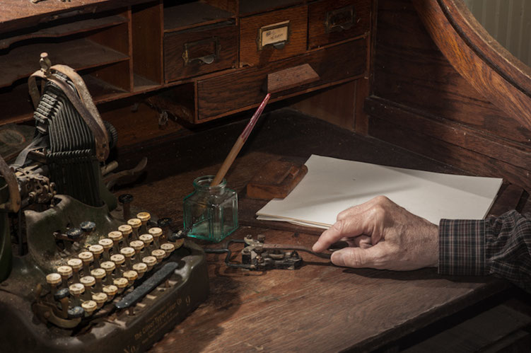 Image of A.B. Lyman morse key, from Fryburg telegraph office into Randholph Museum (OH)