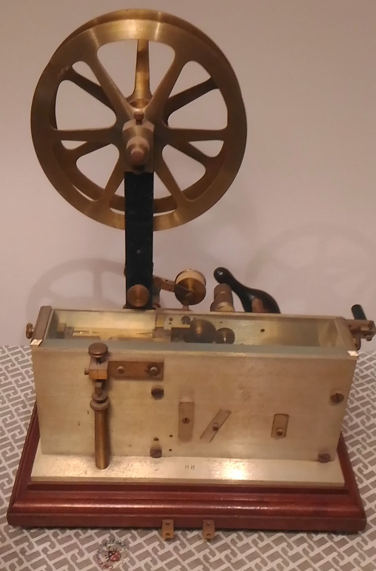 FACE Registrator, rear wieu with " R R " engraved on the base