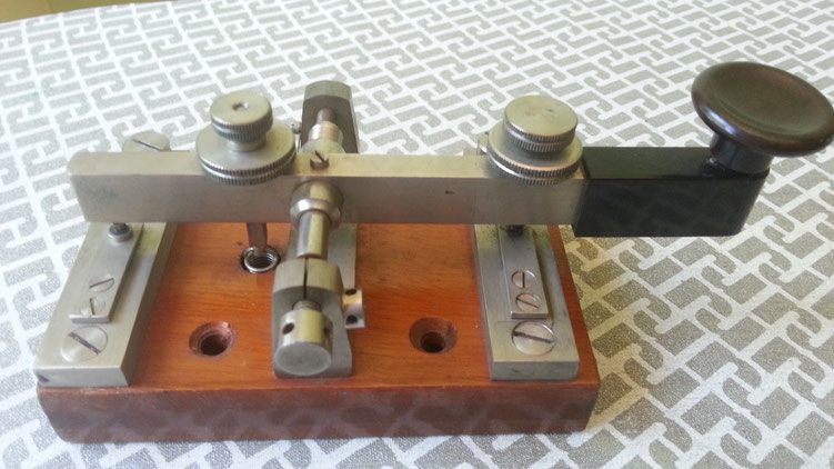 CHARLOTTENBURG MOTOR GES.   -   LUFTWAFFE TELEGRAPH KEY - JIUST ARRIVED