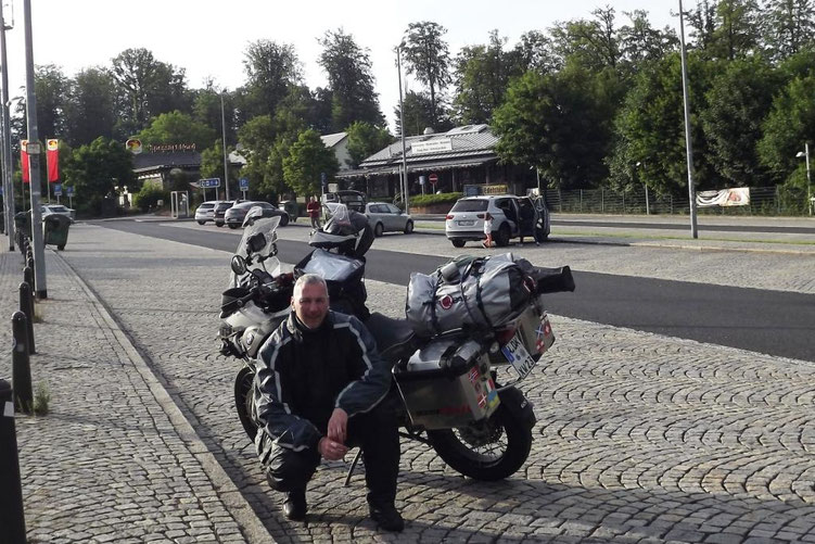 Traditionelles Autobahn-Raststätten-Heimweg-Foto