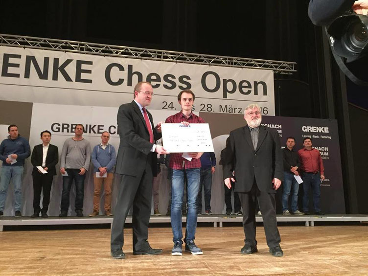 Sieger des GRENKE Chess A-Opens 2016: Matthias Blübaum