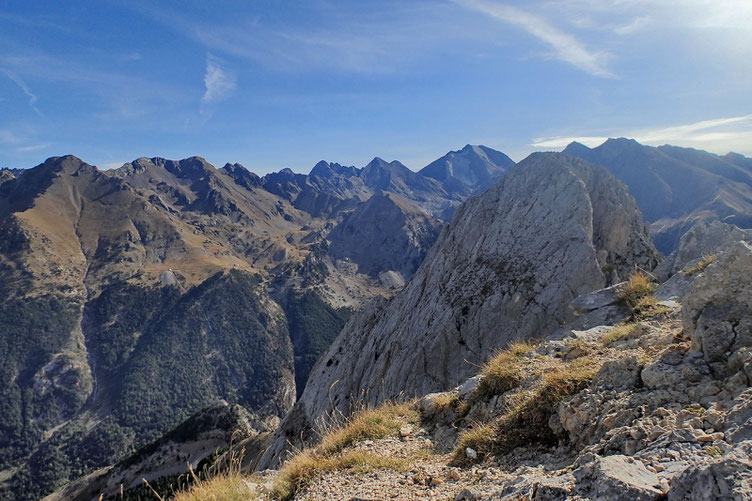 La Peña Foratata Oriental réservée aux grimpeurs.