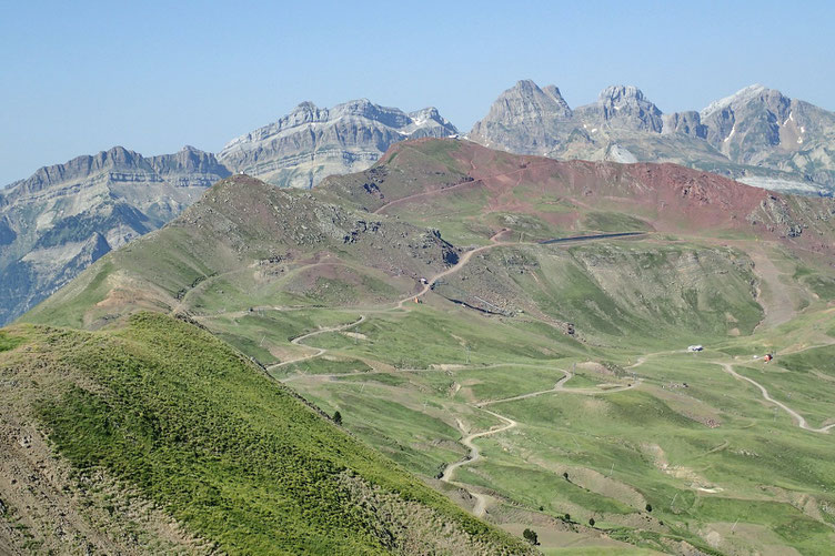 Pico de la Raca qui domine le domaine skiable d'Astun.