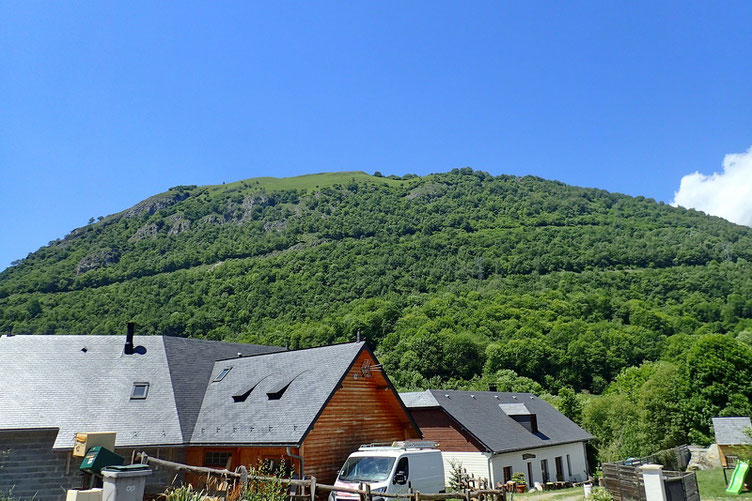 Le Mont de Gez vu depuis Gez.