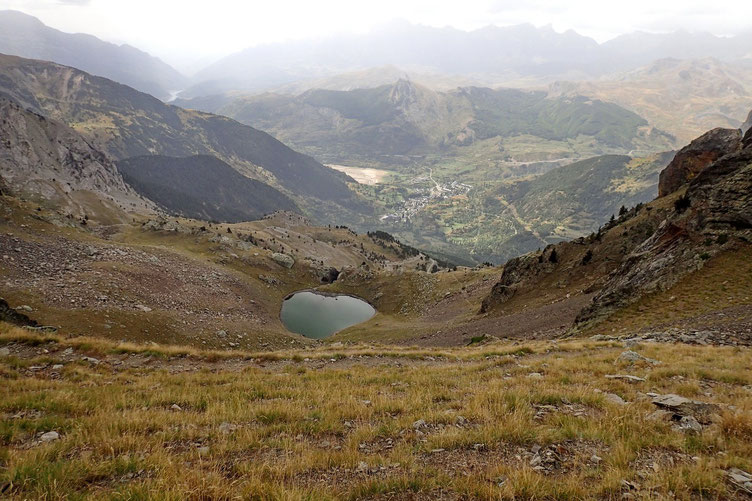 "Bebop Dos" nous a rejoint. Après un aboiement déchirant, et un regard plein de reproches... On arrive au lac.