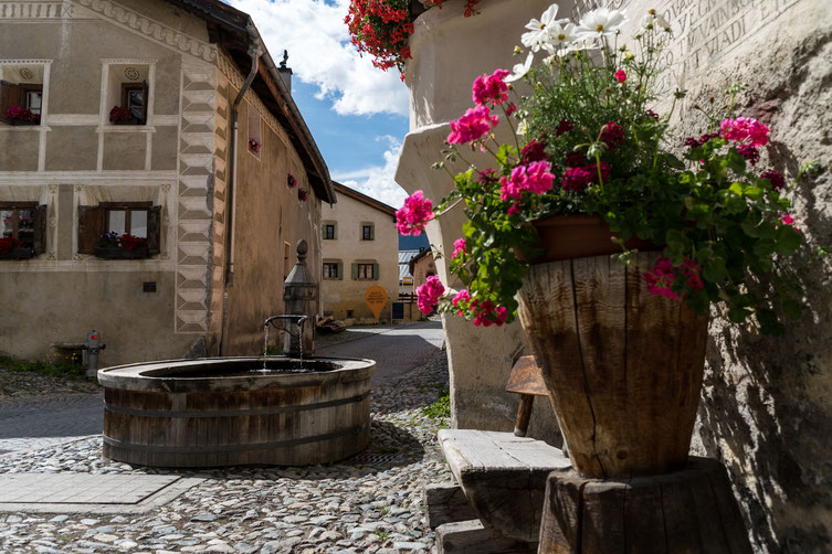 Guarda was awarded for preserving its architectural heritage in 1975.