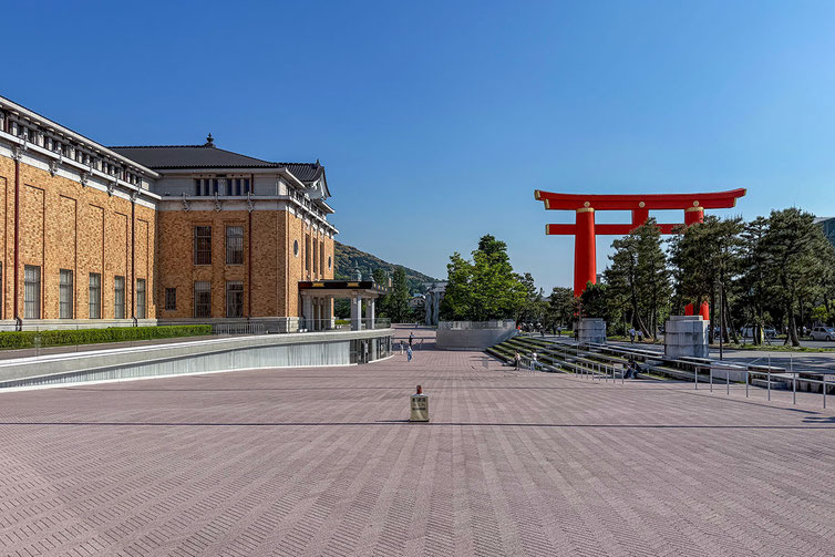 京都市京セラ美術館