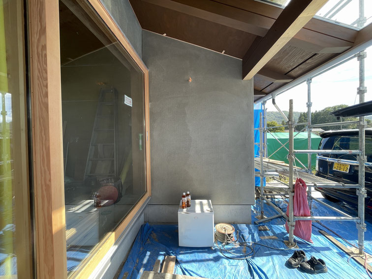 長野県　松本市　安曇野市　建築設計事務所　建築家　news設計室　丸山和男　住宅設計　設計監理　島内の家Ⅲ　左官下塗り　定例打合せ