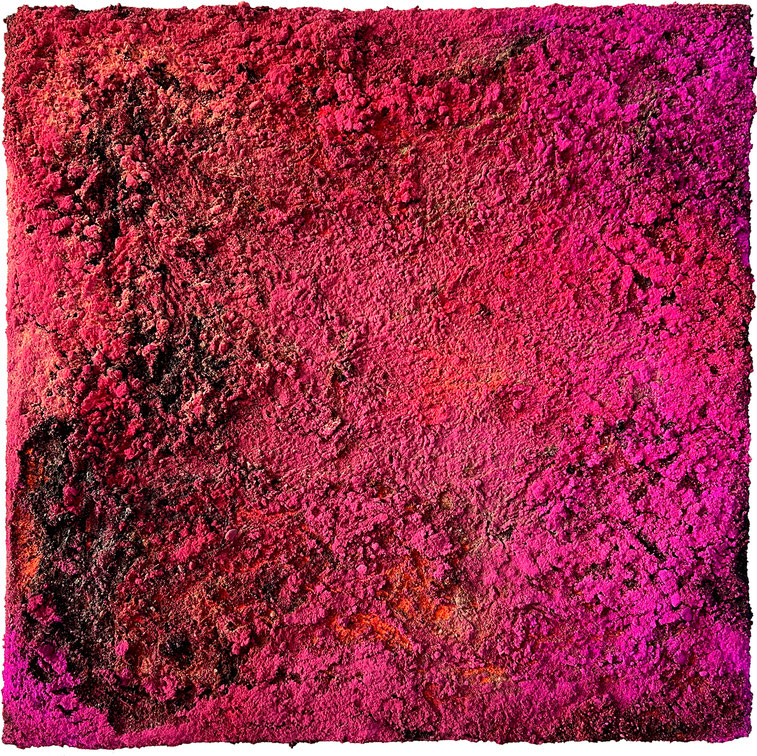"Petite Pink" 2025    60 x 60 Acrylfarbe mit Sand und Pigment auf Leinwand