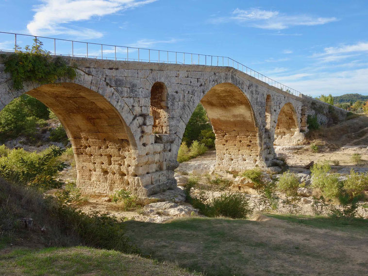 Pont Julien bei Roussillon