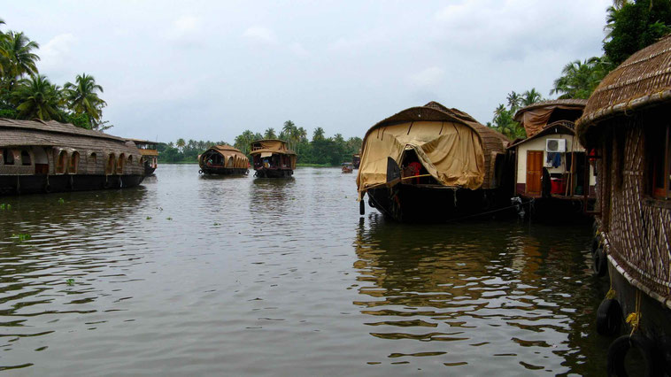 Hausboote bei Kochi, Indien