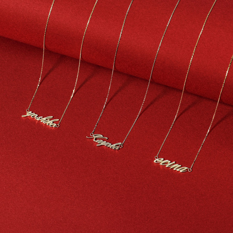 womb☆jewelry　ゴールド　NAMEネックレス