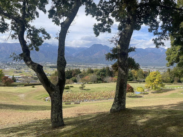 長野県　あずみ野池田クラフトパーク　秋　紅葉