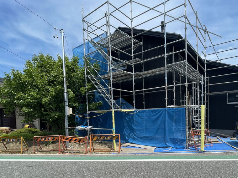 長野県　松本市　安曇野市　建築設計事務所　建築家　news設計室　丸山和男　住宅設計　外部検査　設計監理　穂高の家Ⅱ　信州産カラマツ　外壁板張り