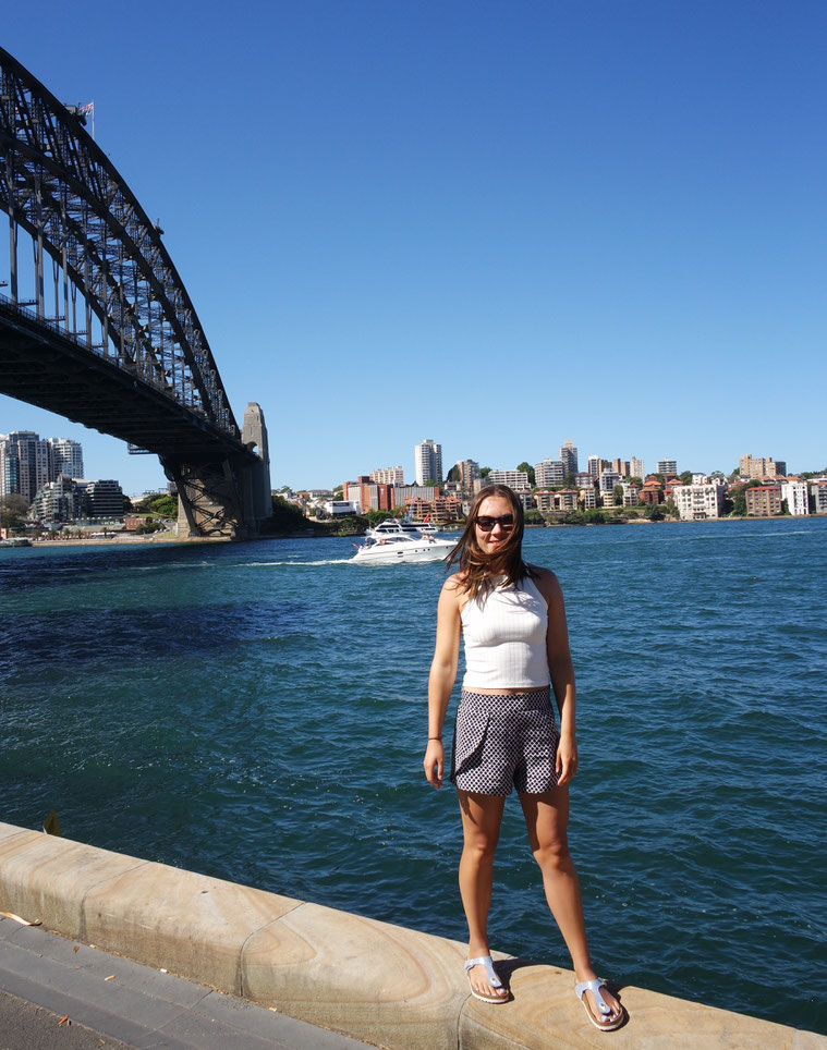 View of the habour bridge in Sydney