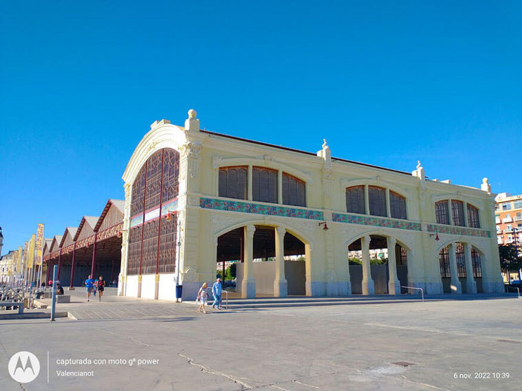 Tinglado número dos del puerto de Valencia