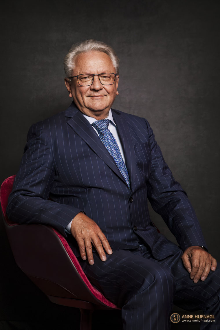 Foto von Rheinmetall-Chef Armin Papperger | Fotografin: Anne Hufnagl, Berlin