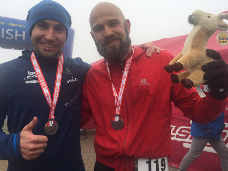 zufrieden aber erschöpft nach dem Kaisermarathon auf der hohen Salve