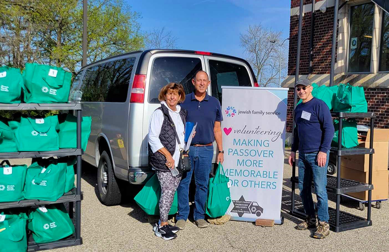 An estimated 60 volunteers helped make the 26th annual Dr. Samuel S. Rockwern Passover Delivery Project of Jewish Family Service a success.