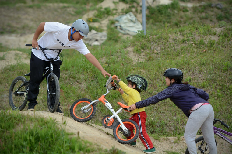 三重、桑名、自転車、BMX、MTB、デート、おでかけ、こども、レジャー、遊び、スクール、塾