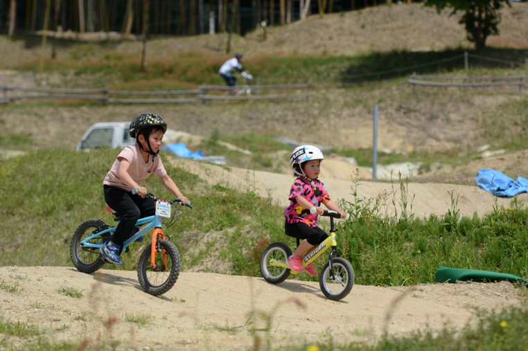 三重、桑名、自転車、BMX、MTB、デート、おでかけ、こども、レジャー、遊び、スクール、塾