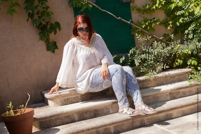 BLOG MODE MARSEILLE FEMME RONDE PANTALON NETTE BLOUSE BOHEME RENE DERHY CHICWITHCURVES