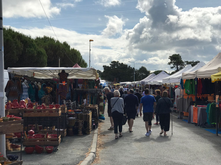 Montalivet Market
