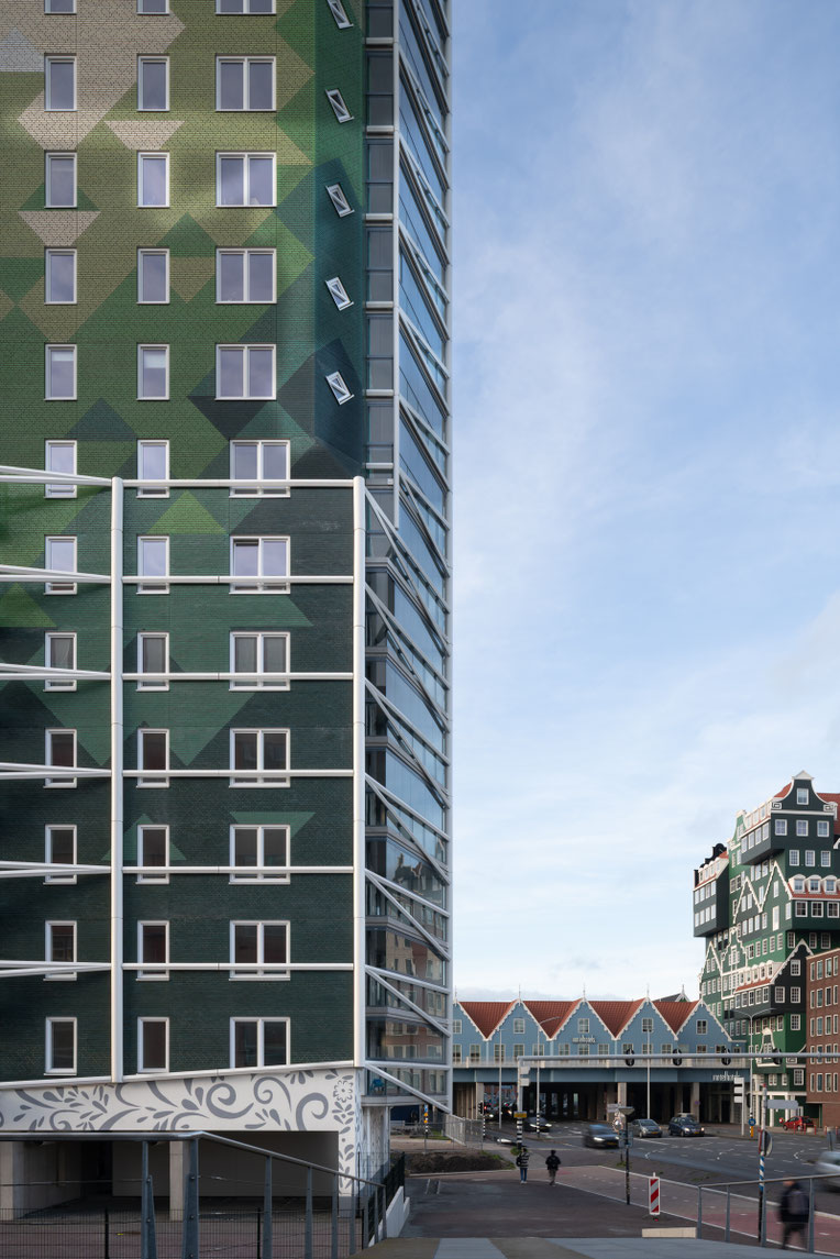 Exterieur, opname van Catharinatoren in Zaandam, ontworpen door Dok Architecten. Opdracht uitgevoerd in opdracht van Stedenbouw Magazine
