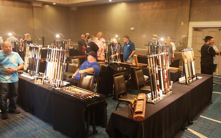 ICCS会場はコレクターの夢が詰まっている