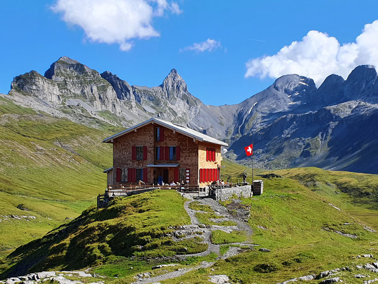 Glattalphütte 1896 m
