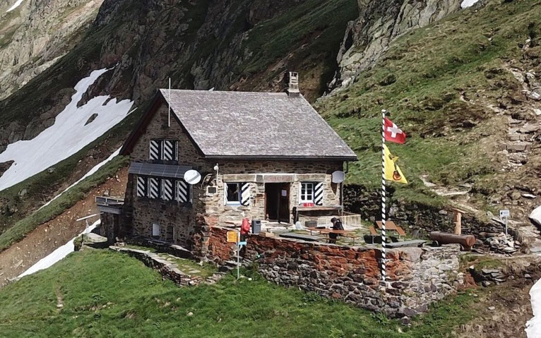 Chelenalphütte 2350 m