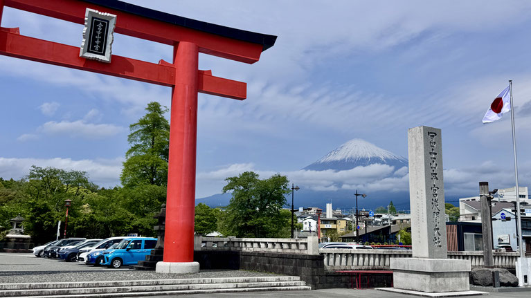 Front torii gate of Fujisan Hongu Sengen Taisha Shrine with Mt. Fuji in the background
