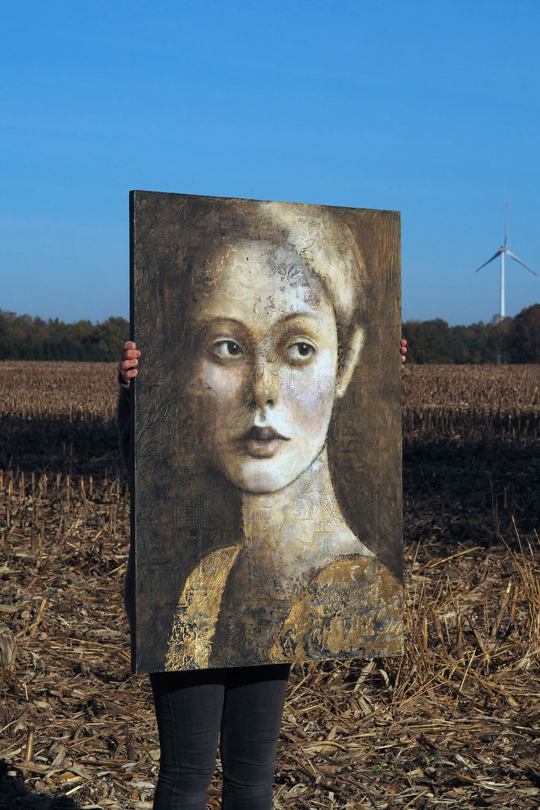 © Conni Altmann, Originalgemälde "Meet me at the opera", Mixed Media mit Blattgold auf Sperrholz, ca. 70 x 100 x 2 cm