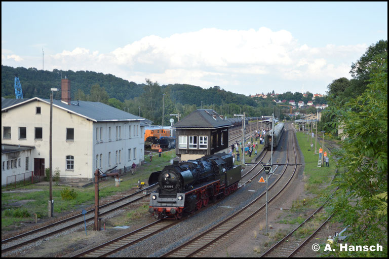 Schließlich setzte sich 35 1019-5 wieder an den Zug