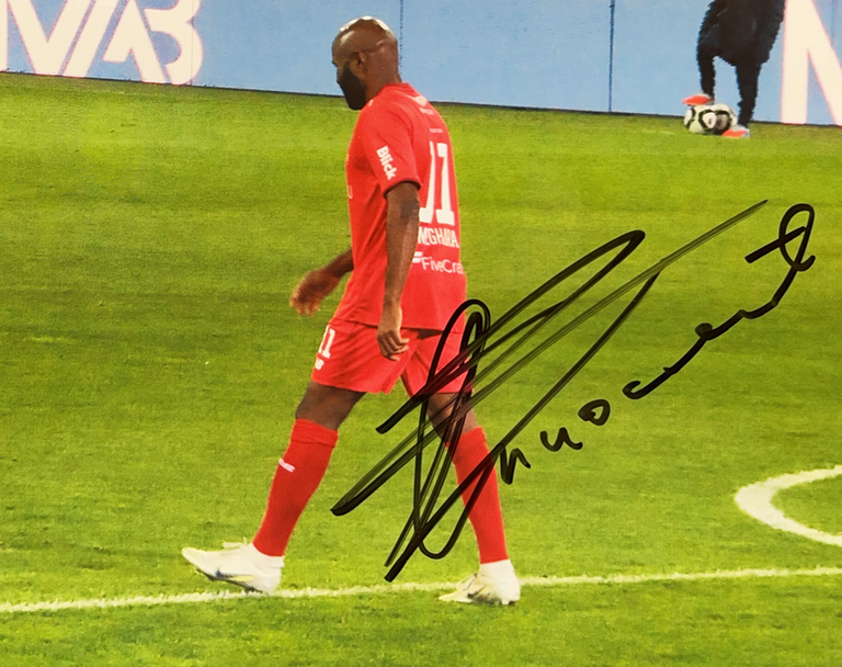 Autograph Innocent Emeghara Autogramm