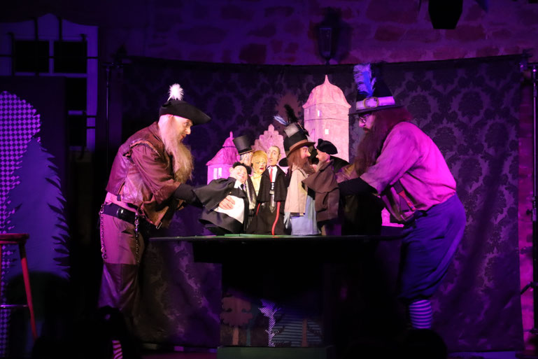 Szenenbild; Foto: Theatrium