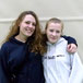 Schon fast eine Generation auseinander. Sarah (lks.) u. Anne.