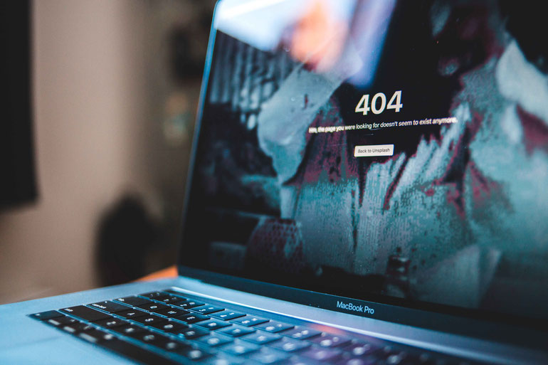 Fehlerhafte Webseiten sind ein Ärgernis, für Kunden und die Betreiber. ©Erik McLean, Unsplash.com