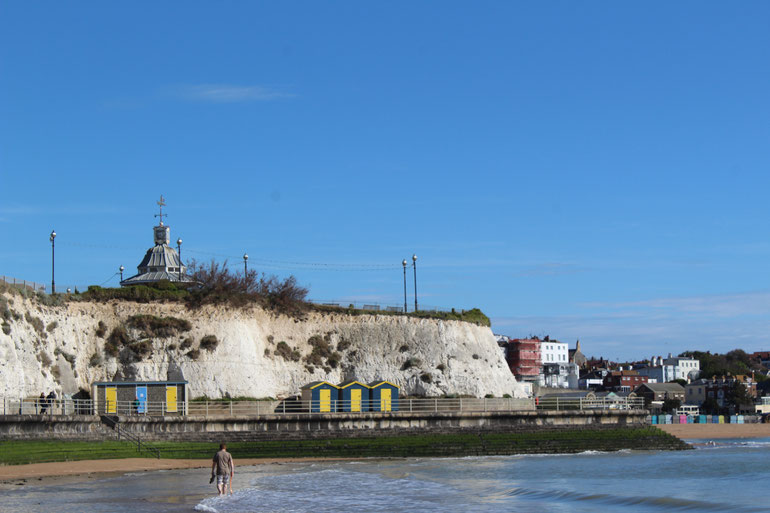 Louisa Bay is tucked away in a sheltered spot. Image: M Smith