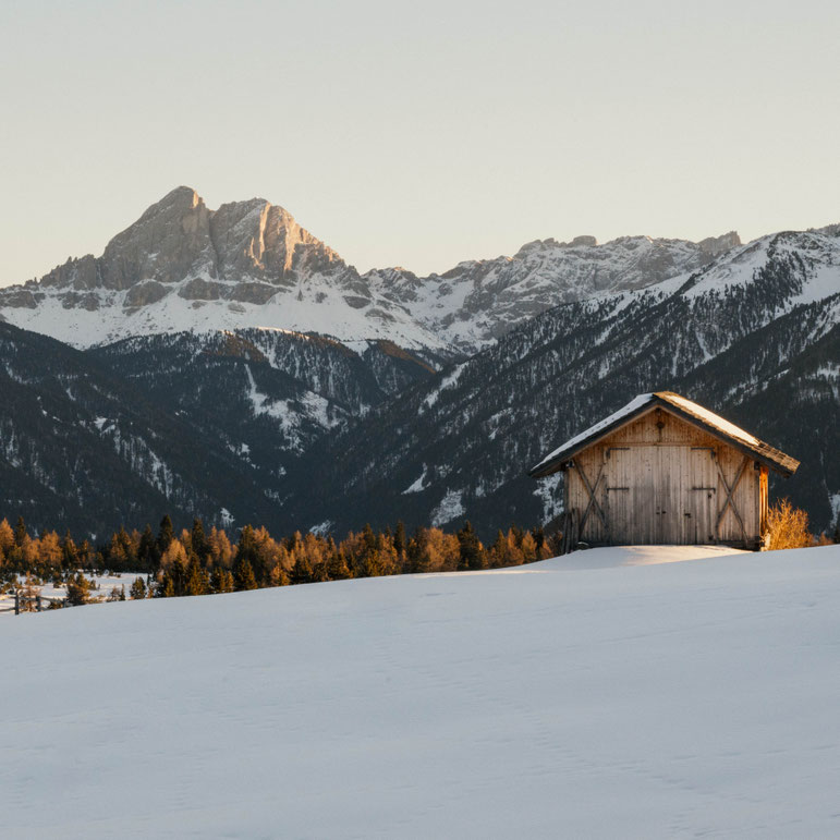 WINTERWANDERUNG AUF DER RODENECKER-LÜSNER-ALM in Südtirol ©Marika Unterladstätter